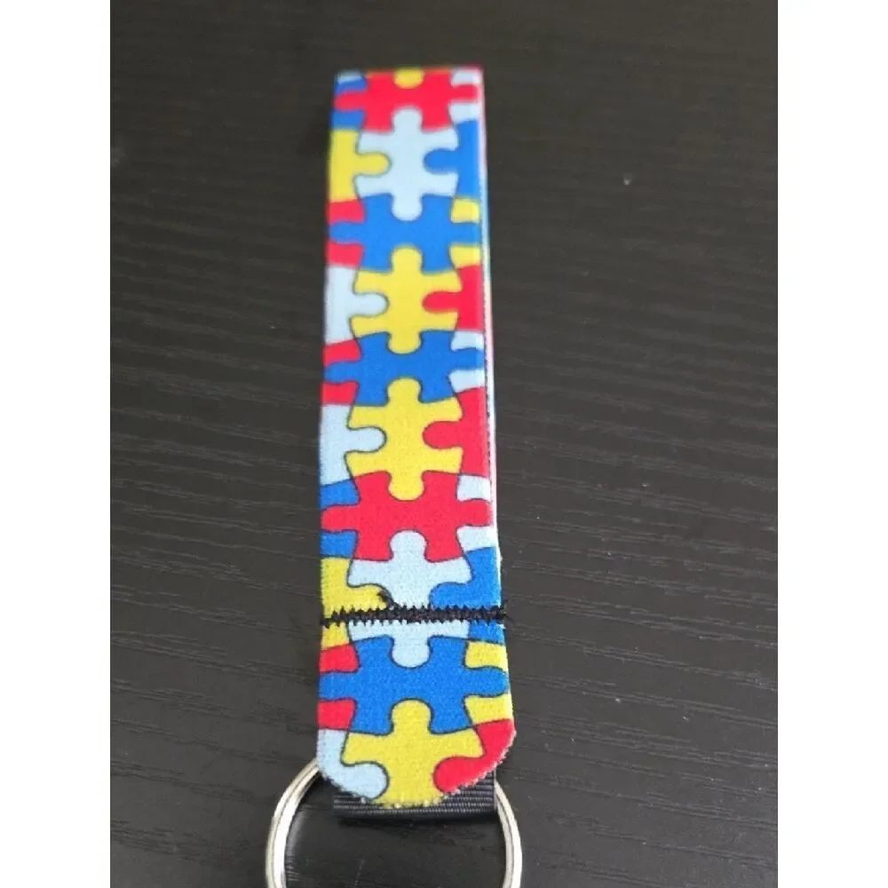 NWOT Autism Key Ring